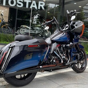 Harley Davidson CVO ROAD GLIDE FLTRXSE