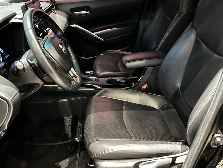 galeria COROLLA CROSS