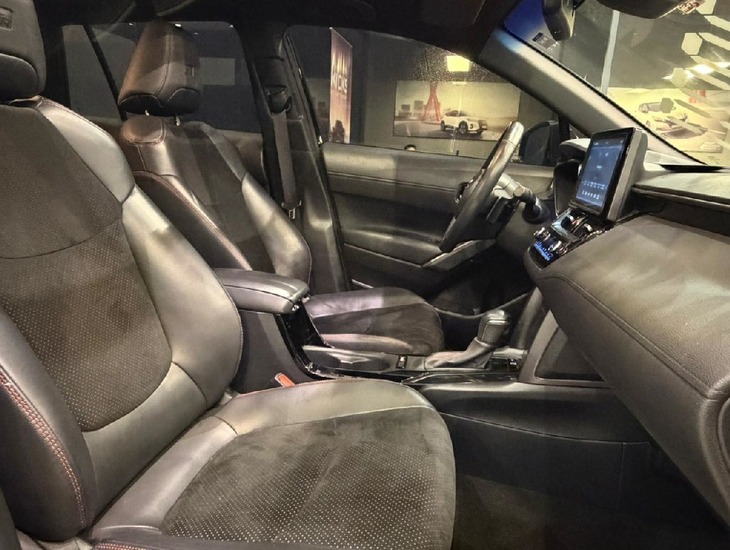 galeria Corolla Cross