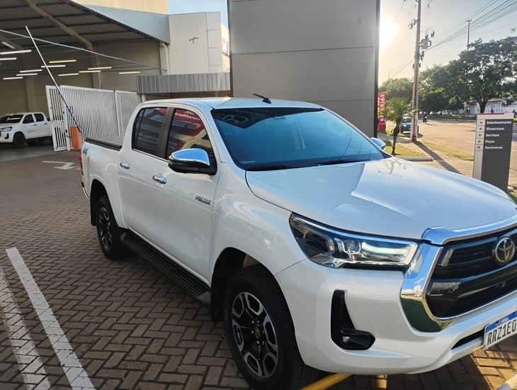 galeria HILUX