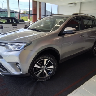 Toyota RAV4 2.0 TOP 4X2 16V GASOLINA 4P AUTOMÁTICO