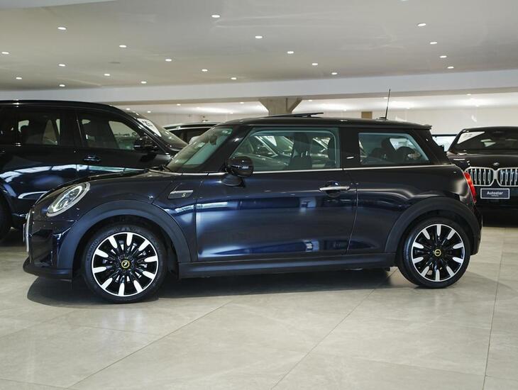 galeria Cooper Countryman