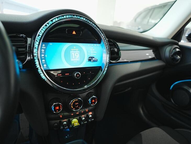 galeria Cooper Countryman