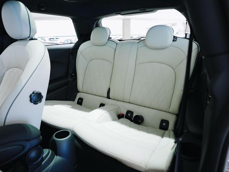 galeria Cooper Countryman