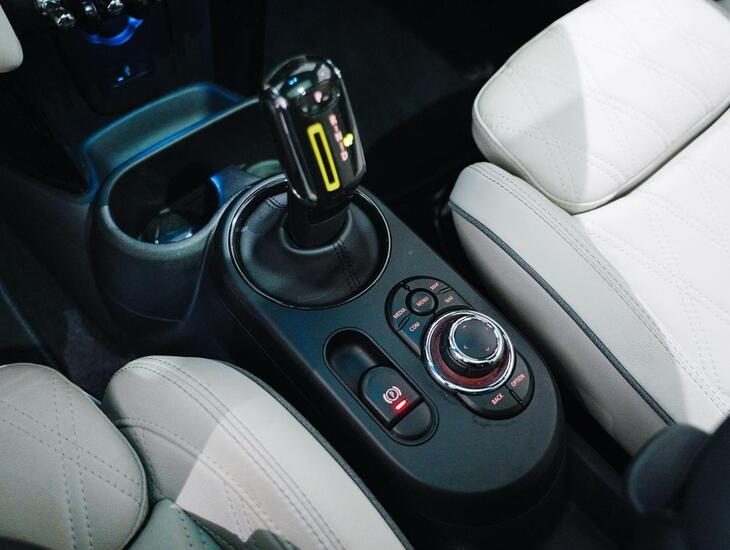 galeria Cooper Countryman