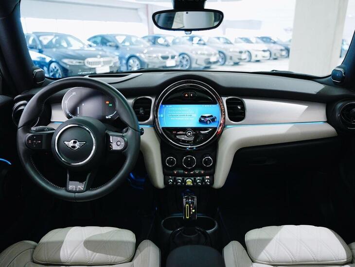 galeria Cooper Countryman