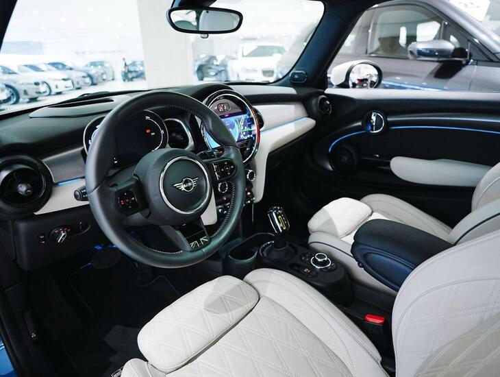 galeria Cooper Countryman