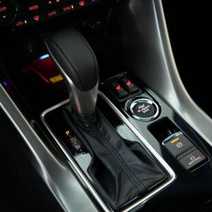 Mitsubishi Eclipse Cross HPE-S Black 4x4