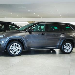 Jeep Commander Longitude 1.3 T270