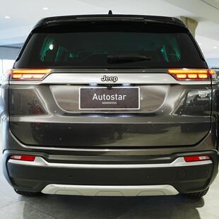 Jeep Commander Longitude 1.3 T270