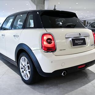 Mini Cooper 1.5 (Aut) 4p