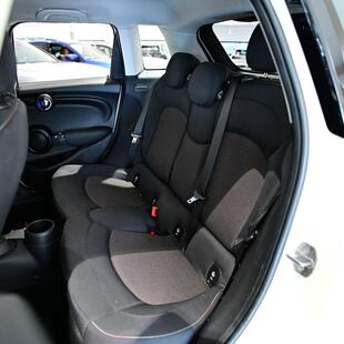 Mini Cooper 1.5 (Aut) 4p
