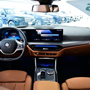 Bmw 320i Sport GP 2.0 Turbo (Aut.)