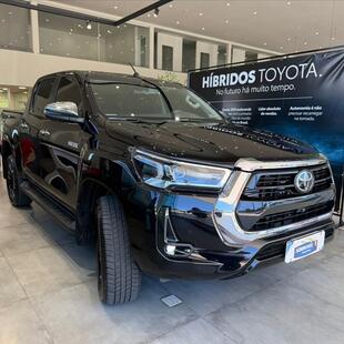 Toyota HILUX 2.8 D-4D TURBO DIESEL CD SRX 4X4 AUTOMÁTICO