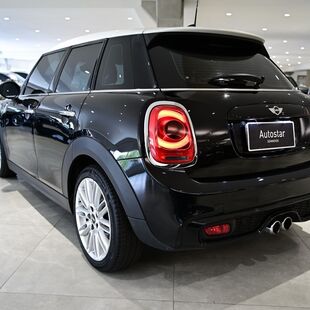 Mini Cooper 2.0 S Exclusive (Aut) 4p