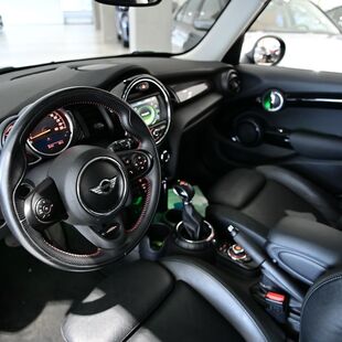 Mini Cooper 2.0 S Exclusive (Aut) 4p