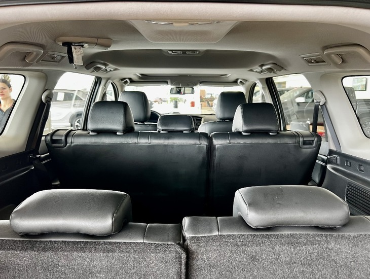 galeria PAJERO SPORT