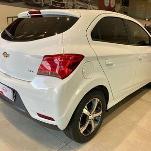Chevrolet ONIX 1.4 MPFI LTZ 8V FLEX 4P AUTOMÁTICO