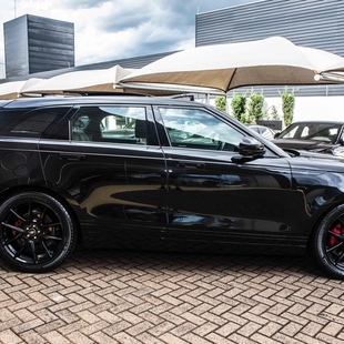 Land Rover Range Rover Velar R-Dynamic SE 3.0 V6 4WD