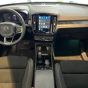 Volvo C40 Recharge (Elétrico)