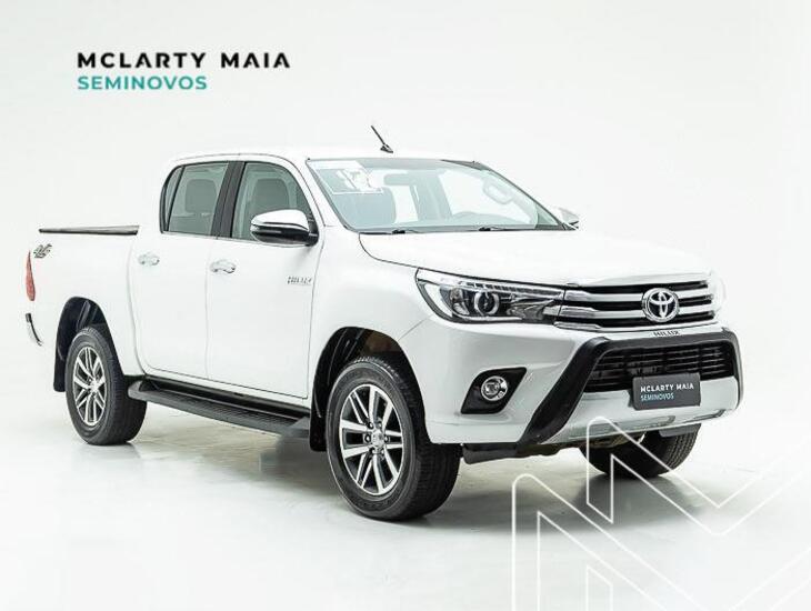 galeria HILUX