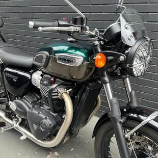 Triumph Bonneville T100 ABS