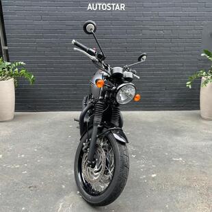 Triumph Bonneville T120 Black