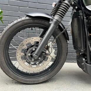 Triumph Street Scrambler 900