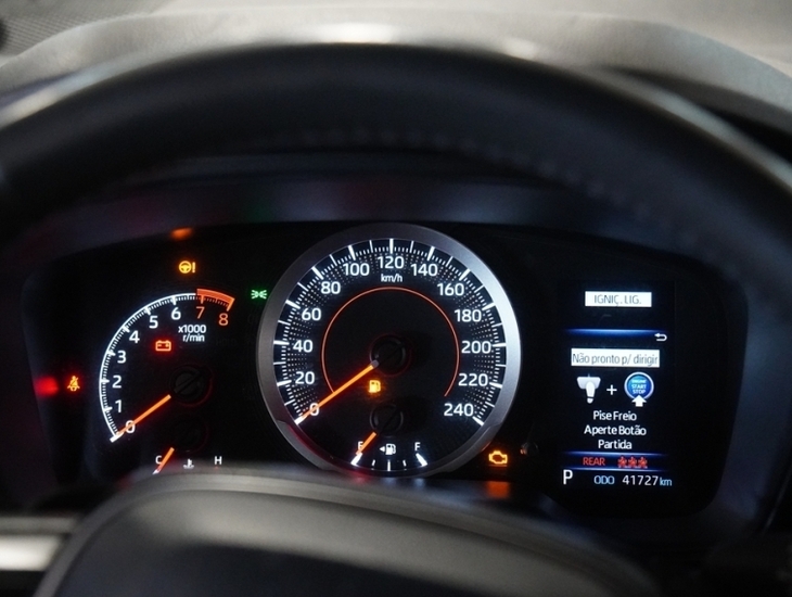 galeria COROLLA CROSS