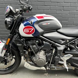 Triumph Trident 660 Triple Tribute
