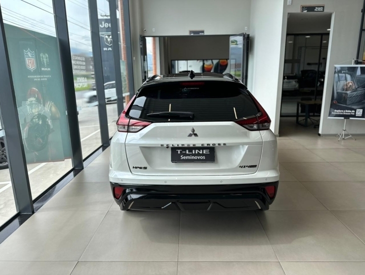 galeria ECLIPSE CROSS
