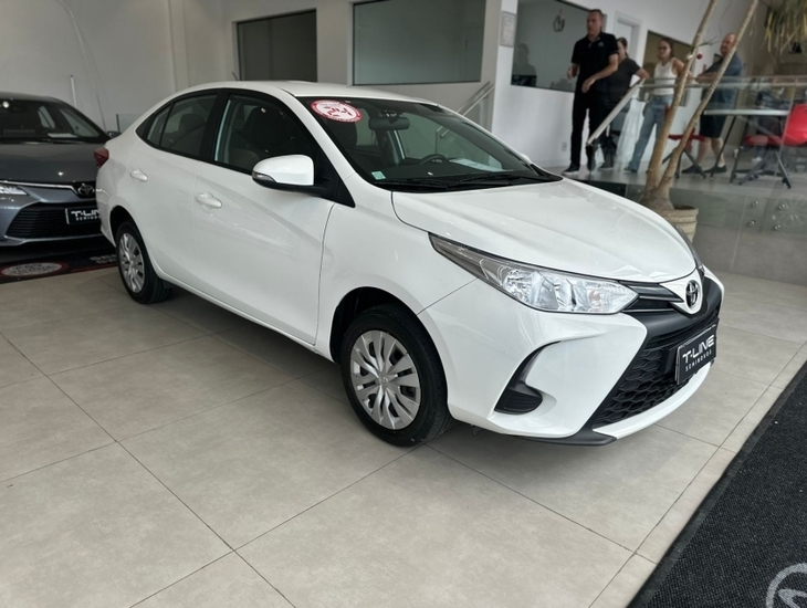 galeria YARIS
