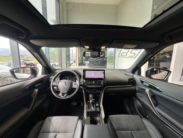 galeria ECLIPSE CROSS