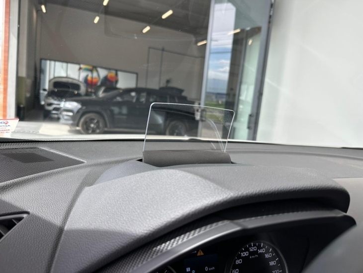 galeria ECLIPSE CROSS