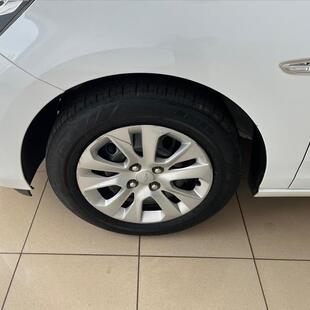 Chevrolet ONIX PLUS 1.0 FLEX LT MANUAL