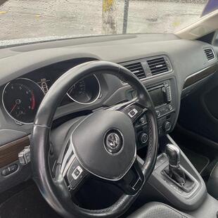 Volkswagen JETTA 2.0 COMFORTLINE FLEX 4P TIPTRONIC