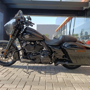 Harley Davidson Street Glide Special