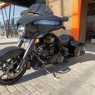 Harley Davidson Street Glide Special
