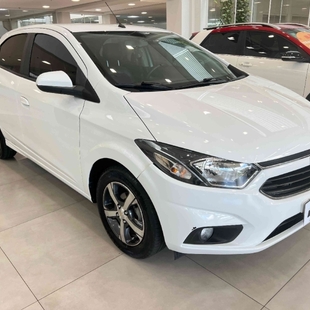 Chevrolet ONIX 1.4 MPFI ACTIV 8V FLEX 4P AUTOMÁTICO