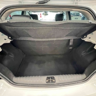 Chevrolet ONIX 1.4 MPFI ACTIV 8V FLEX 4P AUTOMÁTICO