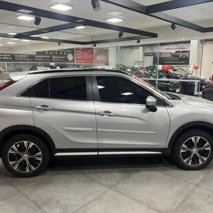 Mitsubishi ECLIPSE CROSS 1.5 MIVEC TURBO GASOLINA HPE CVT