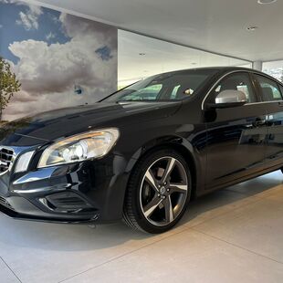Volvo S60 3.0 T6 AWD R-Design Auto