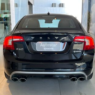 Volvo S60 3.0 T6 AWD R-Design Auto