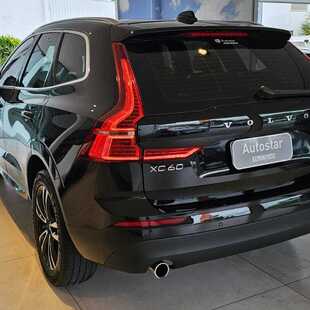 Volvo XC60 2.0 T5 Momentum AWD