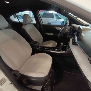 Fiat FASTBACK 1.0 TURBO 200 HYBRID IMPETUS CVT