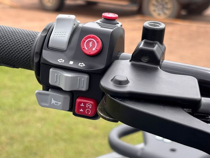 galeria QUADRICICLO DAKAR 300