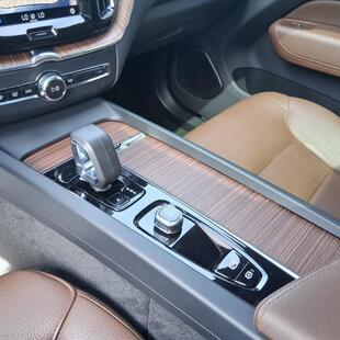 Volvo XC60 2.0 T8 RECHARGE PLUS AWD GEARTRONIC