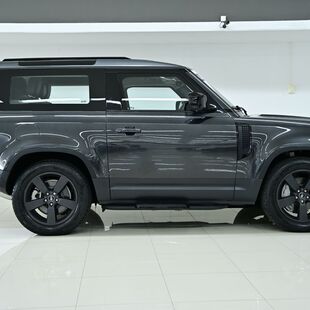 Land Rover Defender 90 D300 HSE Diesel Aut.( Hibr.)