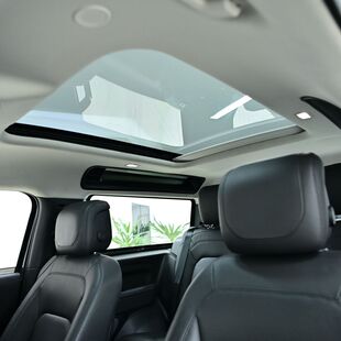 Land Rover Defender 90 D300 HSE Diesel Aut.( Hibr.)