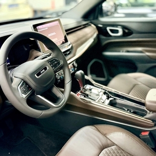 Jeep COMMANDER 2.0 TD380 TURBO DIESEL OVERLAND AT9